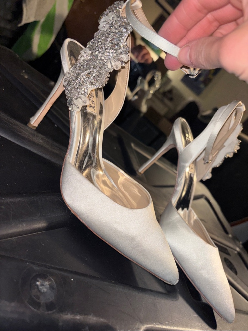 Badgley Mischka Ivory Satin Jeweled Pointed-Toe Heels